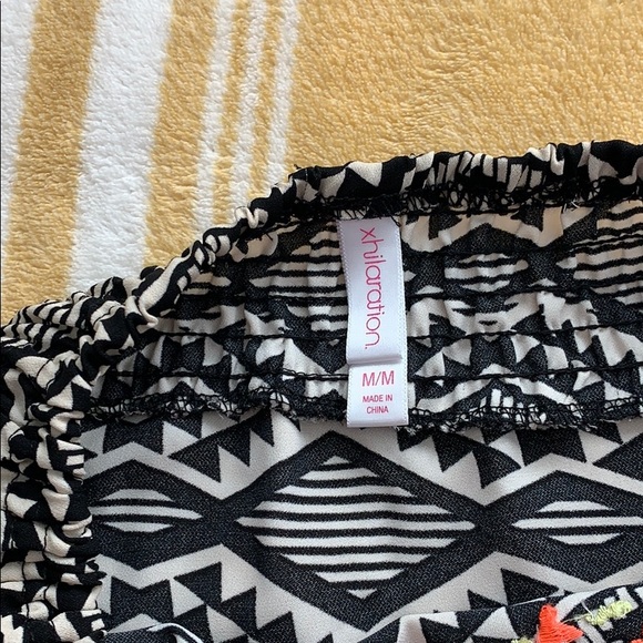 Tribal Print Romper - Picture 4 of 5